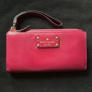 Kate Spade Grand Street Layton Dark Pink Wristlet/Wallet
